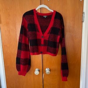 Cropped plaid cardigan
